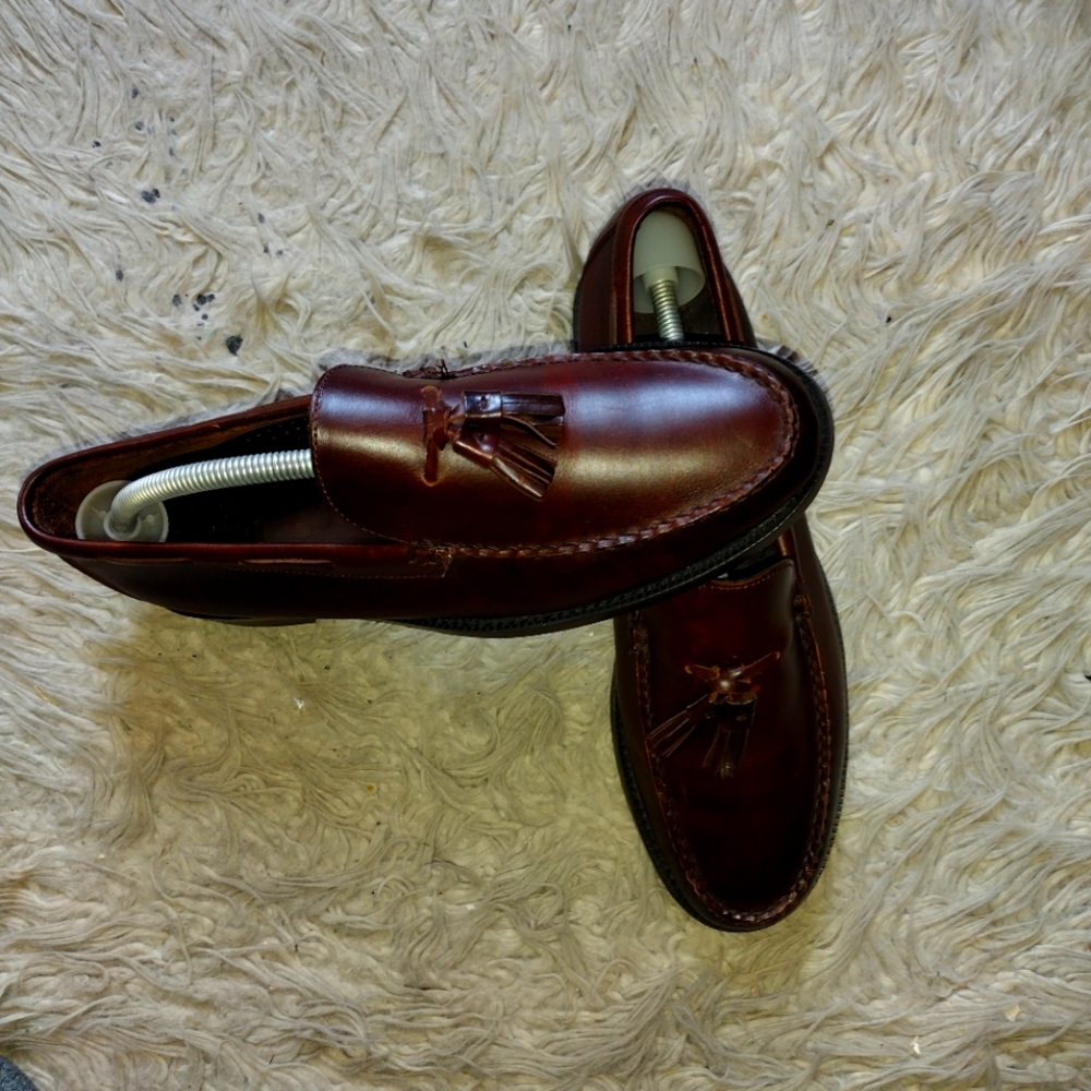 Sebago Brown Exotic Men Loafers pre-owned size 11 in excellent condition.